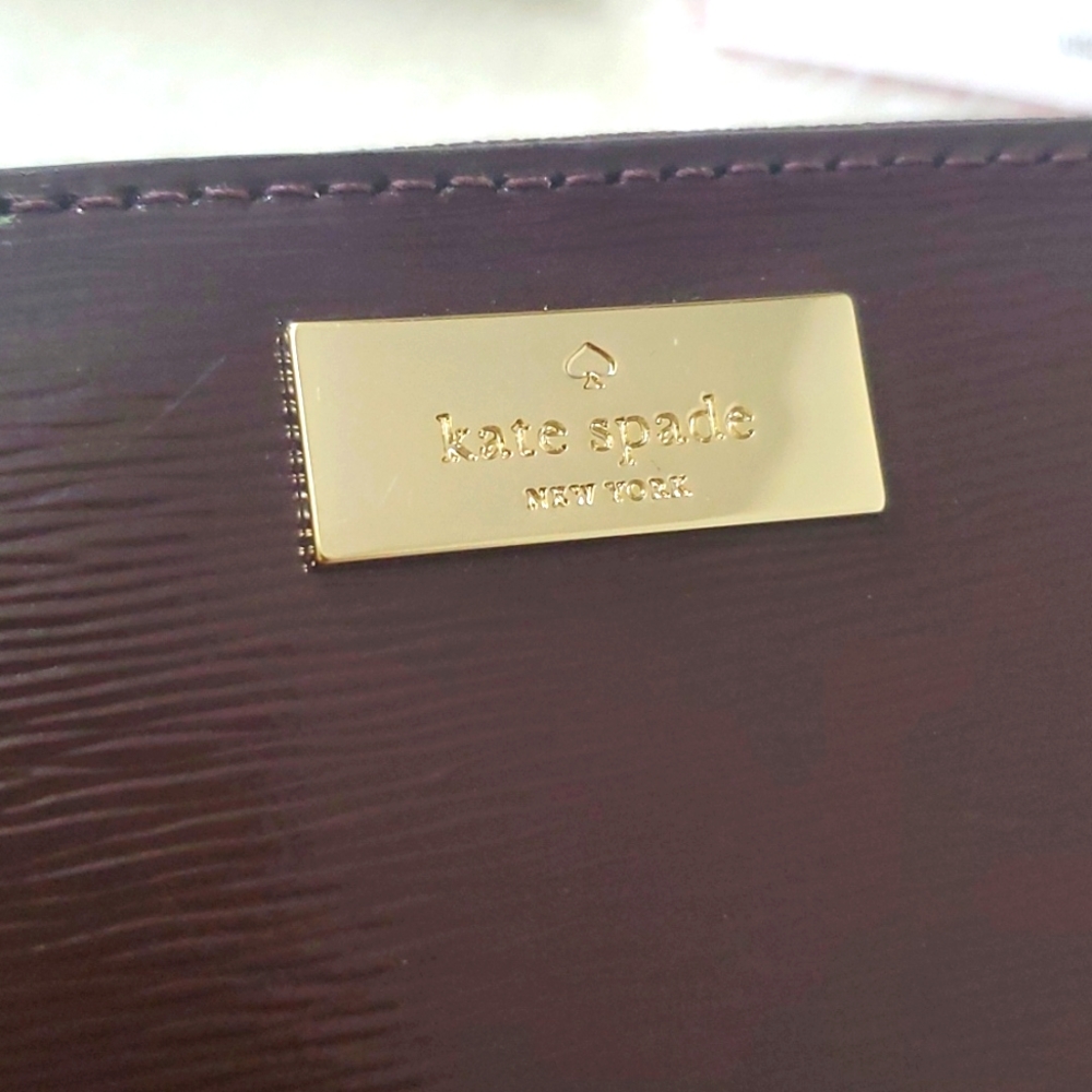NWT Kate Spade Neda Bixby Patent Leather Wallet - Picture 3 of 10